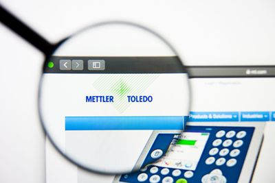 Do Wall Street Analysts Like Mettler-Toledo Stock?